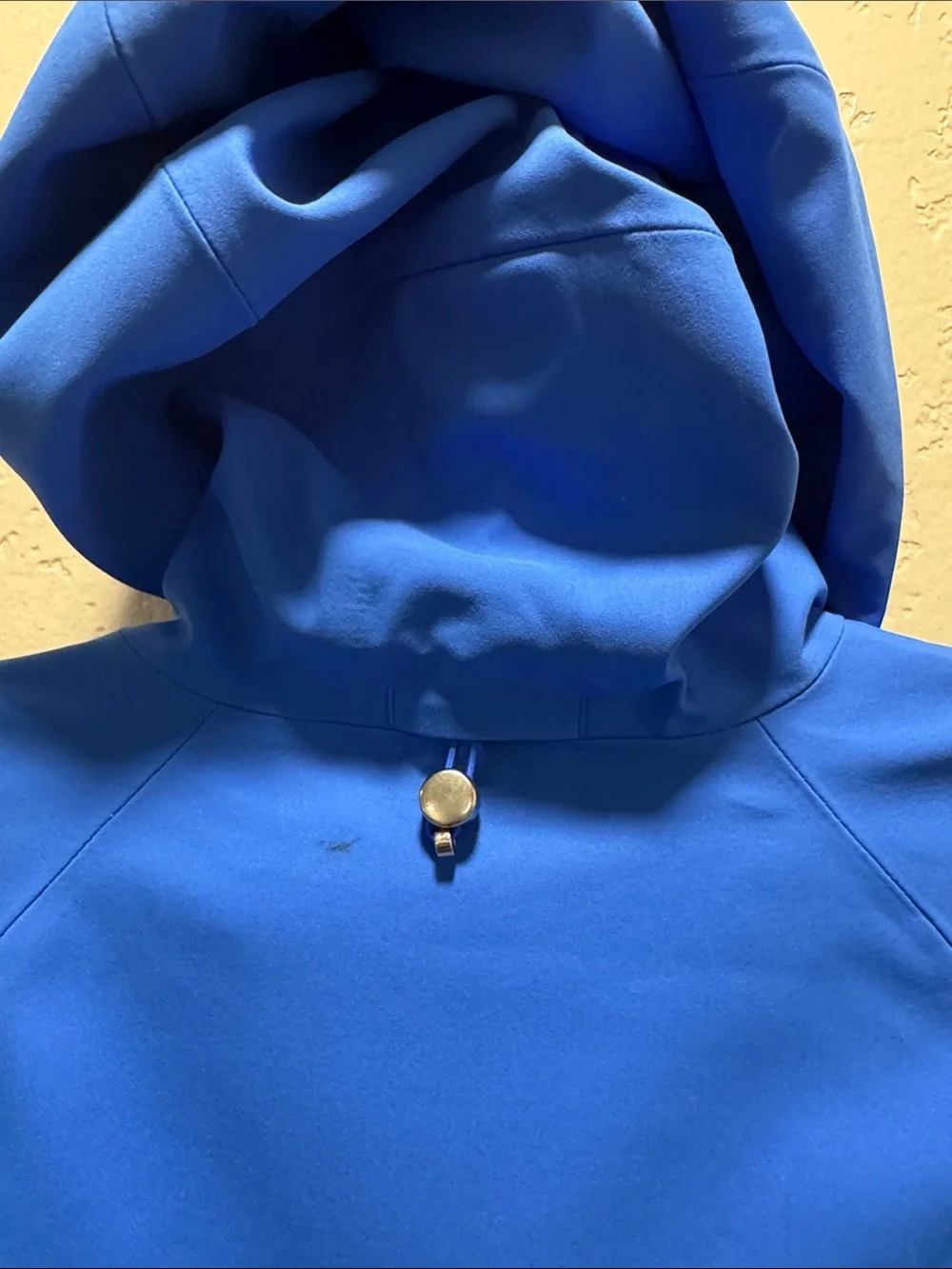 Lululemon Women’s Size 4 Blue Hooded Softshell Jacket Full Zip Reflective